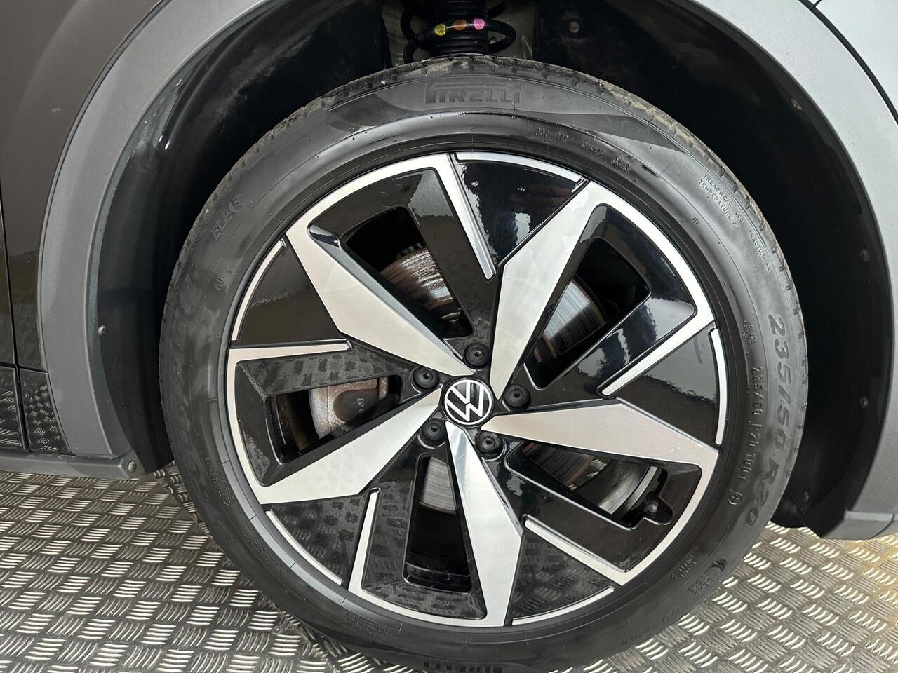 Volkswagen ID.5 YH23DTN