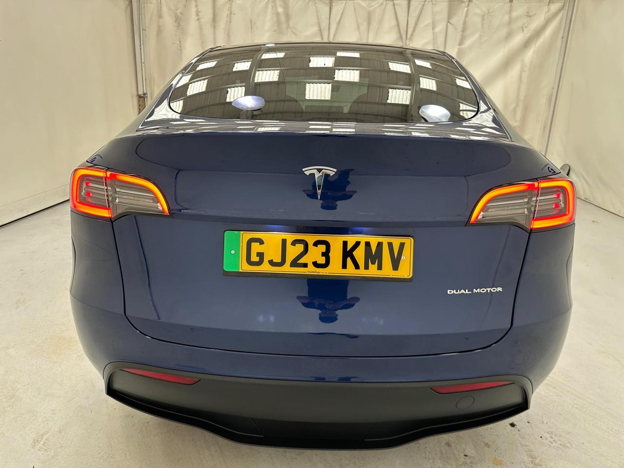 Tesla Model Y GJ23KMV