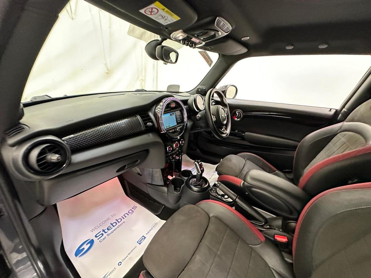 MINI Hatch FL18WPY