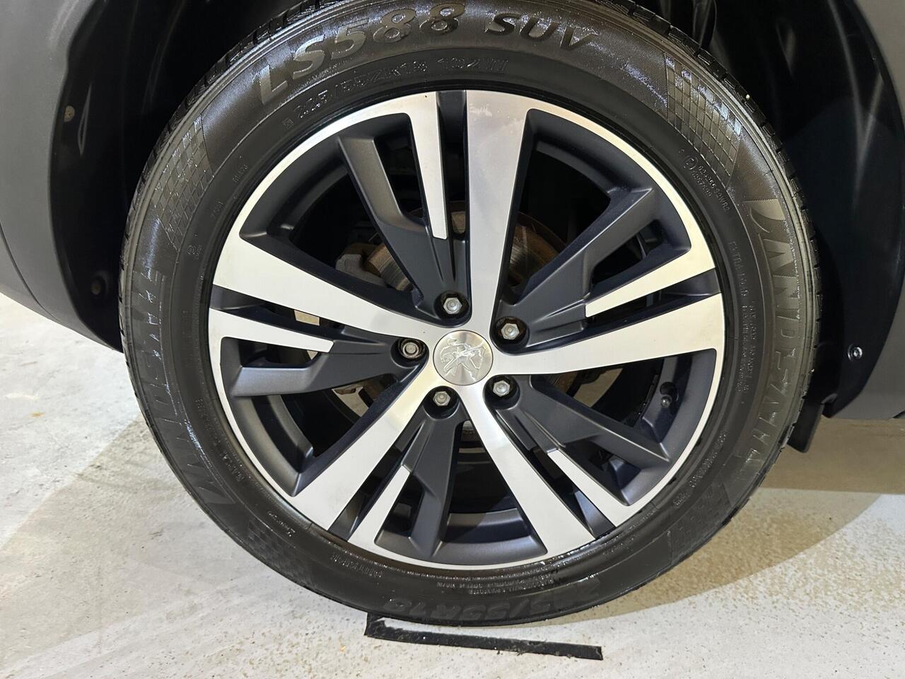 Peugeot 3008 AV17NKP