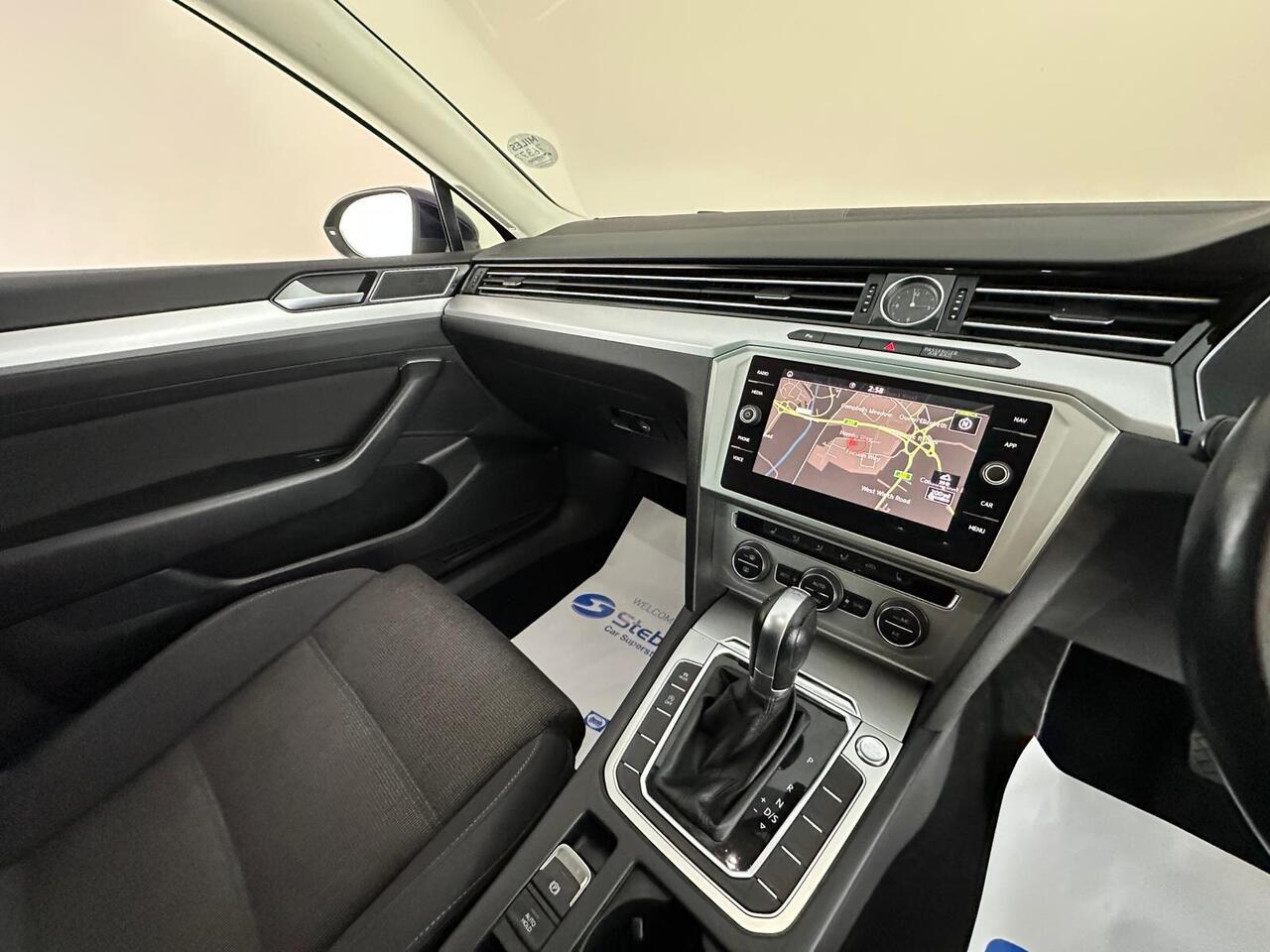 Volkswagen Passat WO19GZU