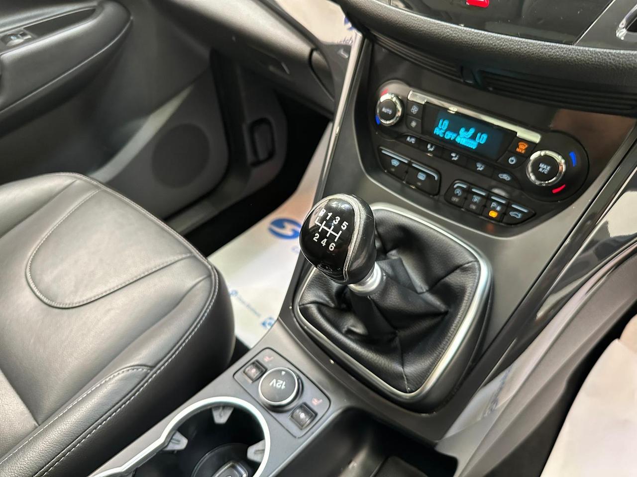 Ford Kuga EF64CBO