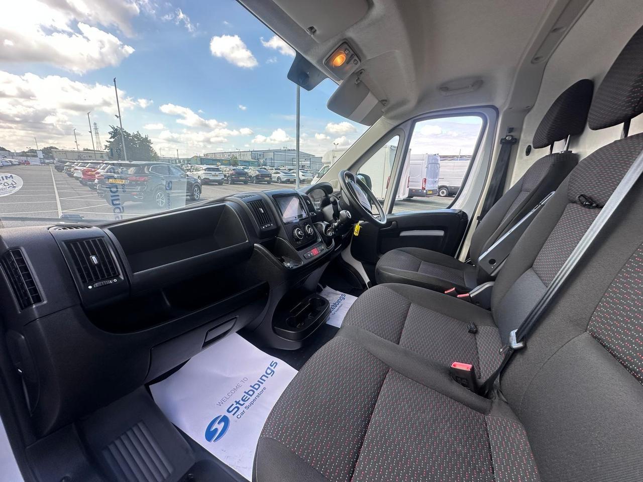 Vauxhall Movano DS23XNU