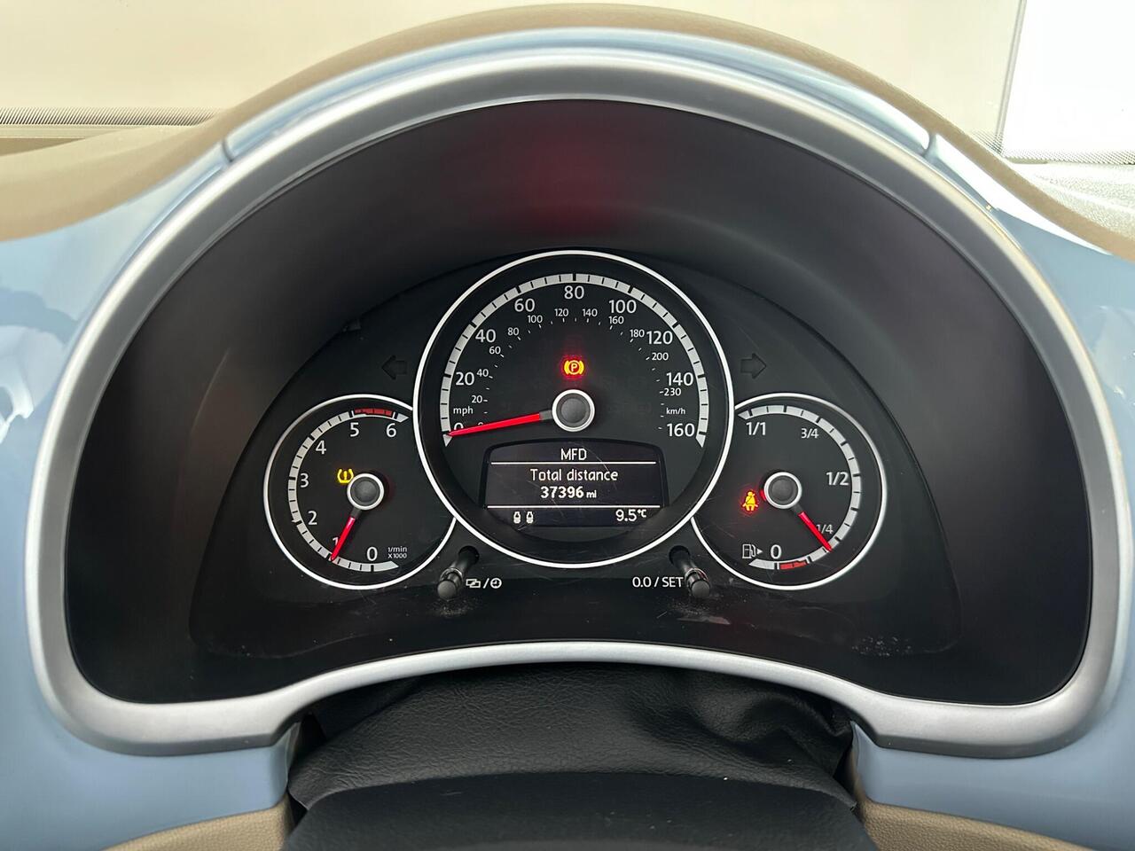 Volkswagen Beetle BT63YJE