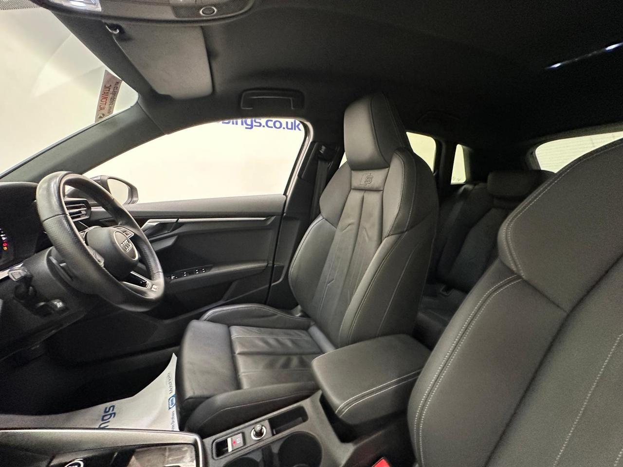 Audi A3 YE21XNF
