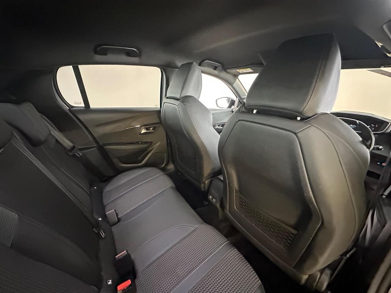 Peugeot E-208 KW20NRY
