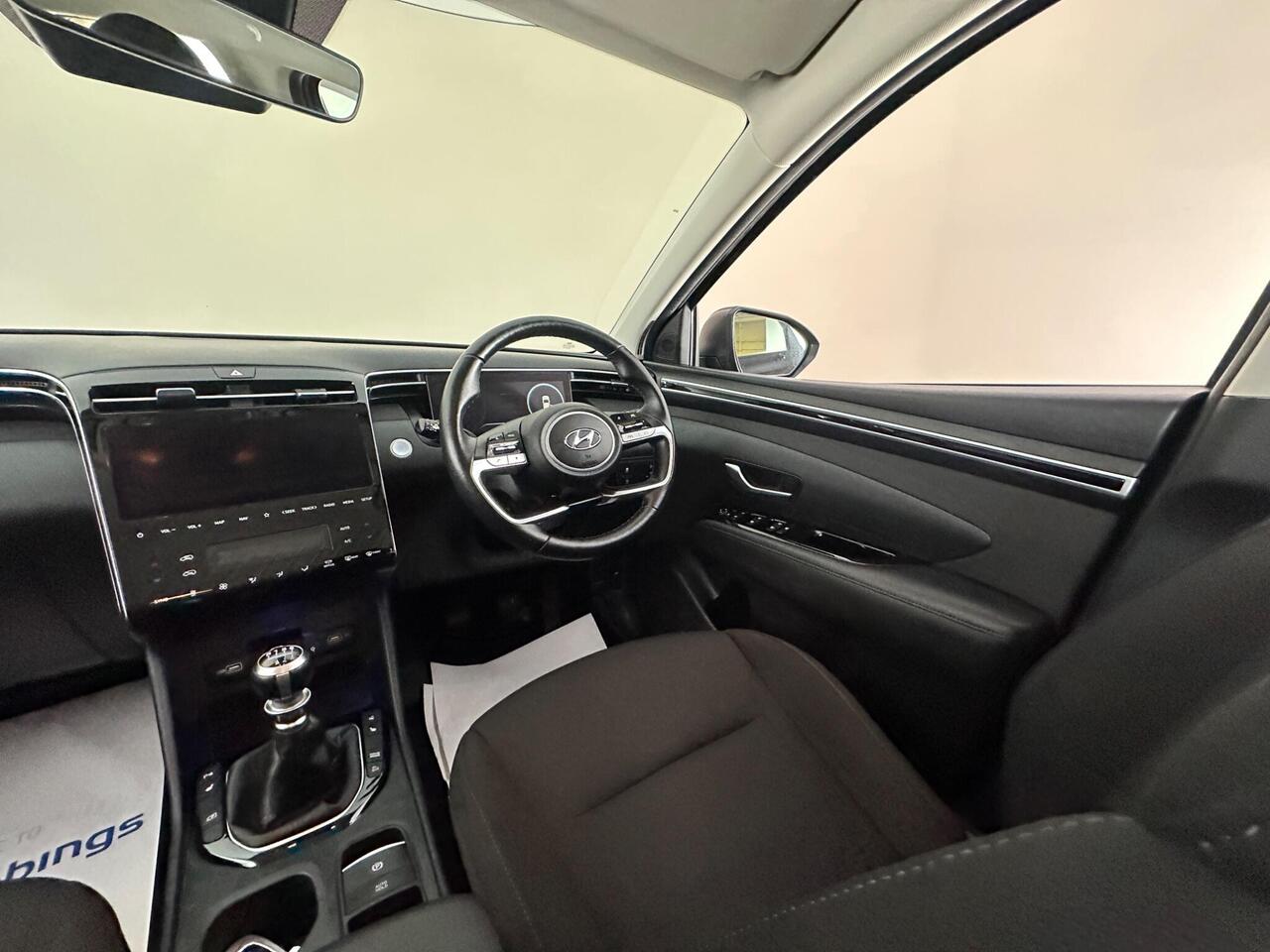 Hyundai TUCSON DU71XLC