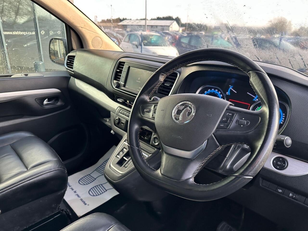 Vauxhall Vivaro Life Electric DA71MXC