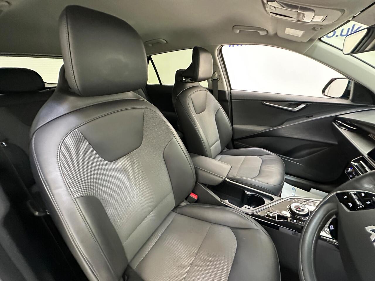 Kia Niro EK72OHY