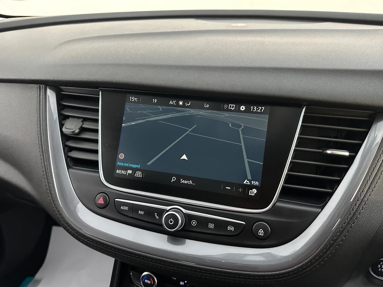 Vauxhall Grandland X DN70HKY