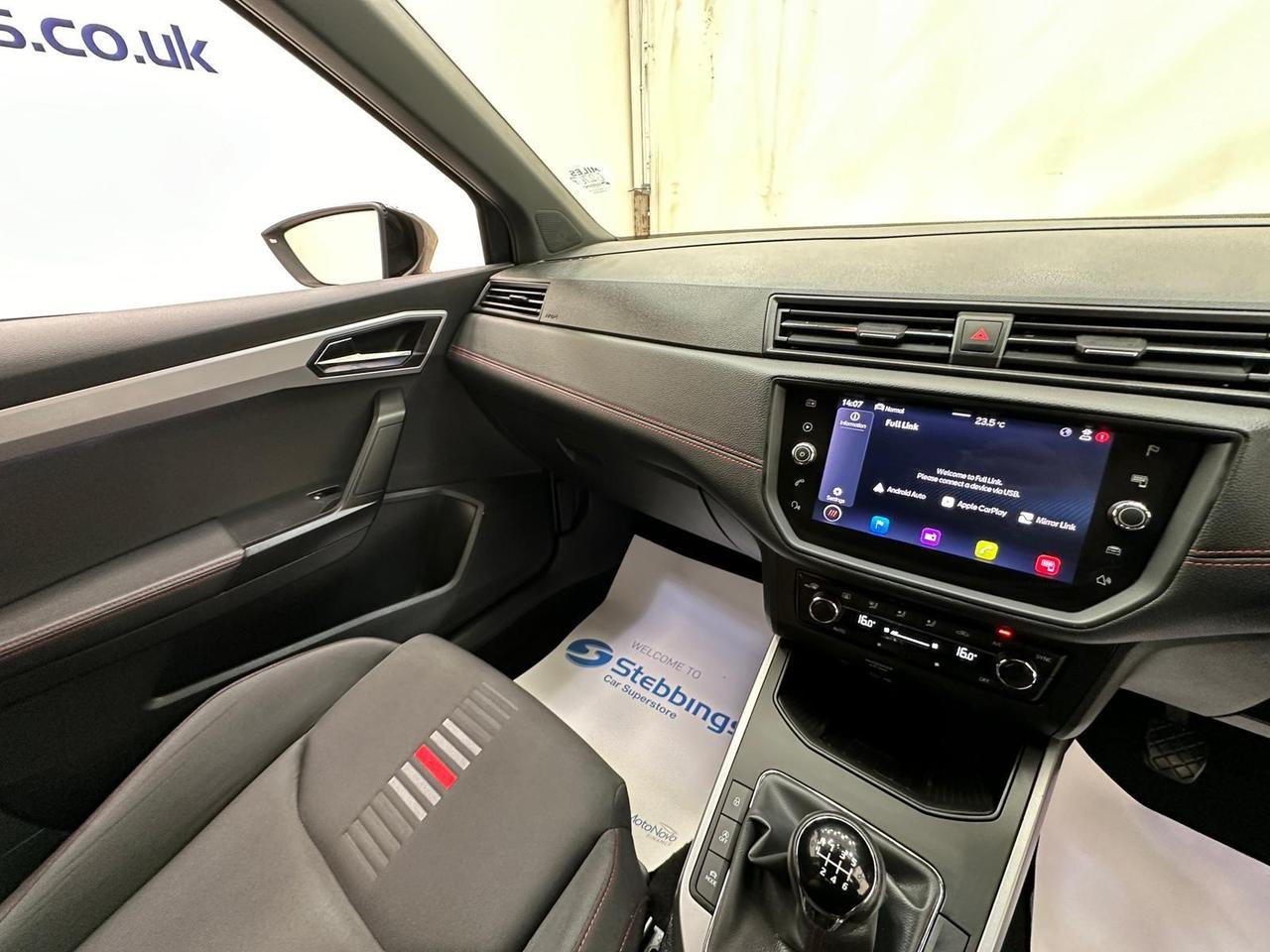 SEAT Arona DG70CZC