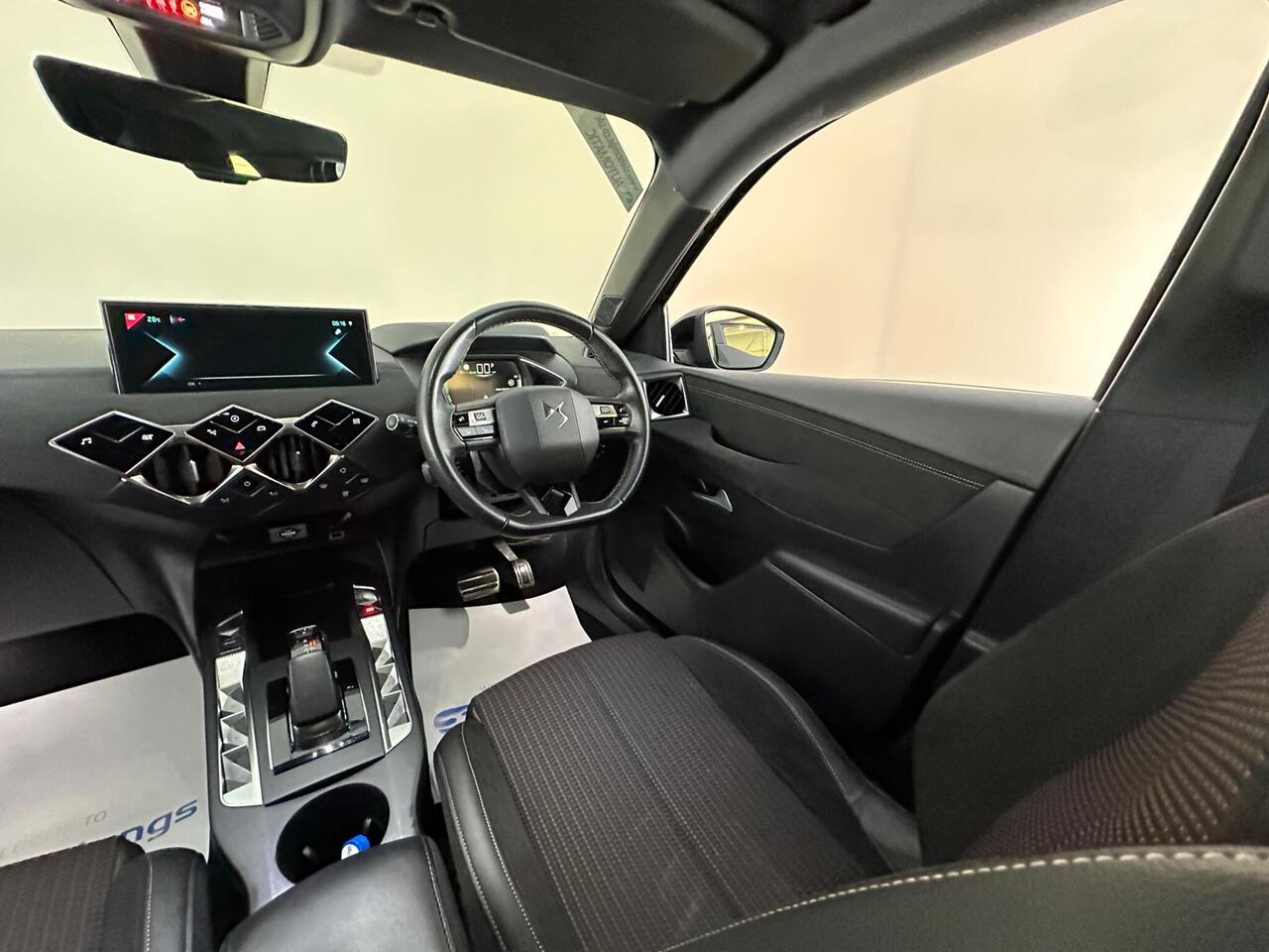 DS AUTOMOBILES DS 3 CROSSBACK DU71ECX