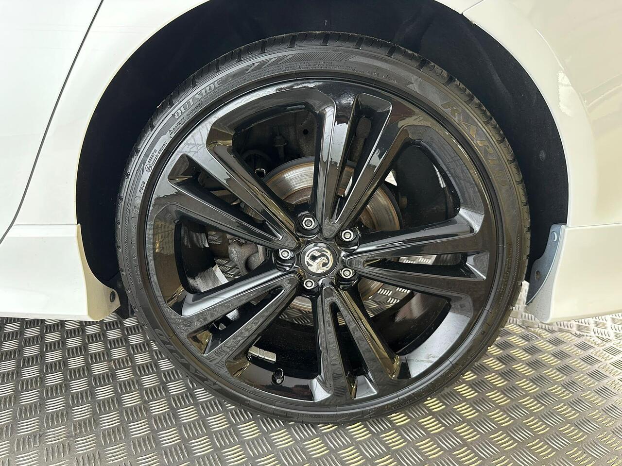 Vauxhall Insignia BF17CKL