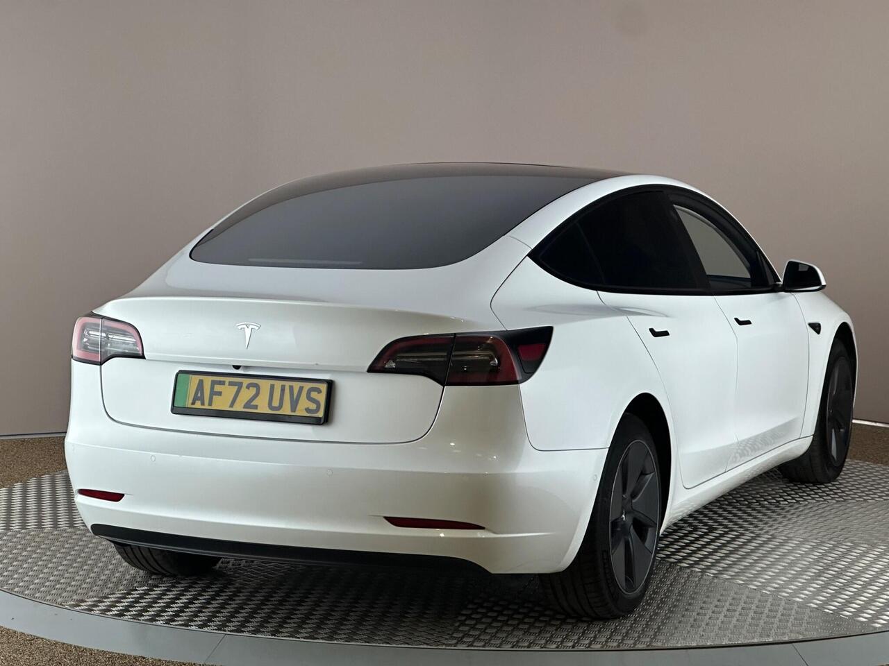 Tesla Model 3 AF72UVS