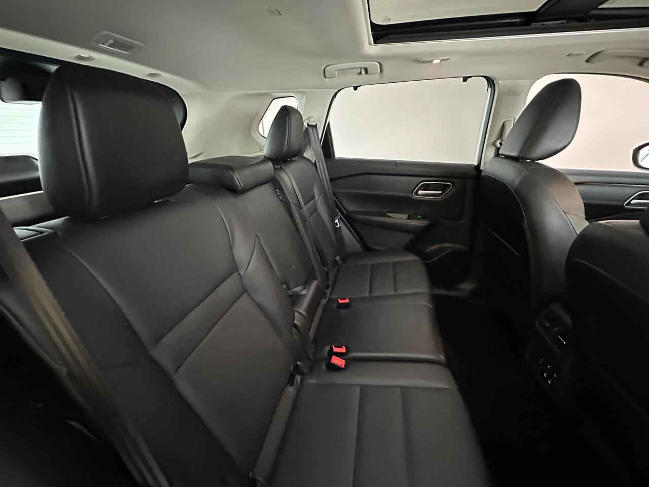 Nissan X-Trail AO24XVM