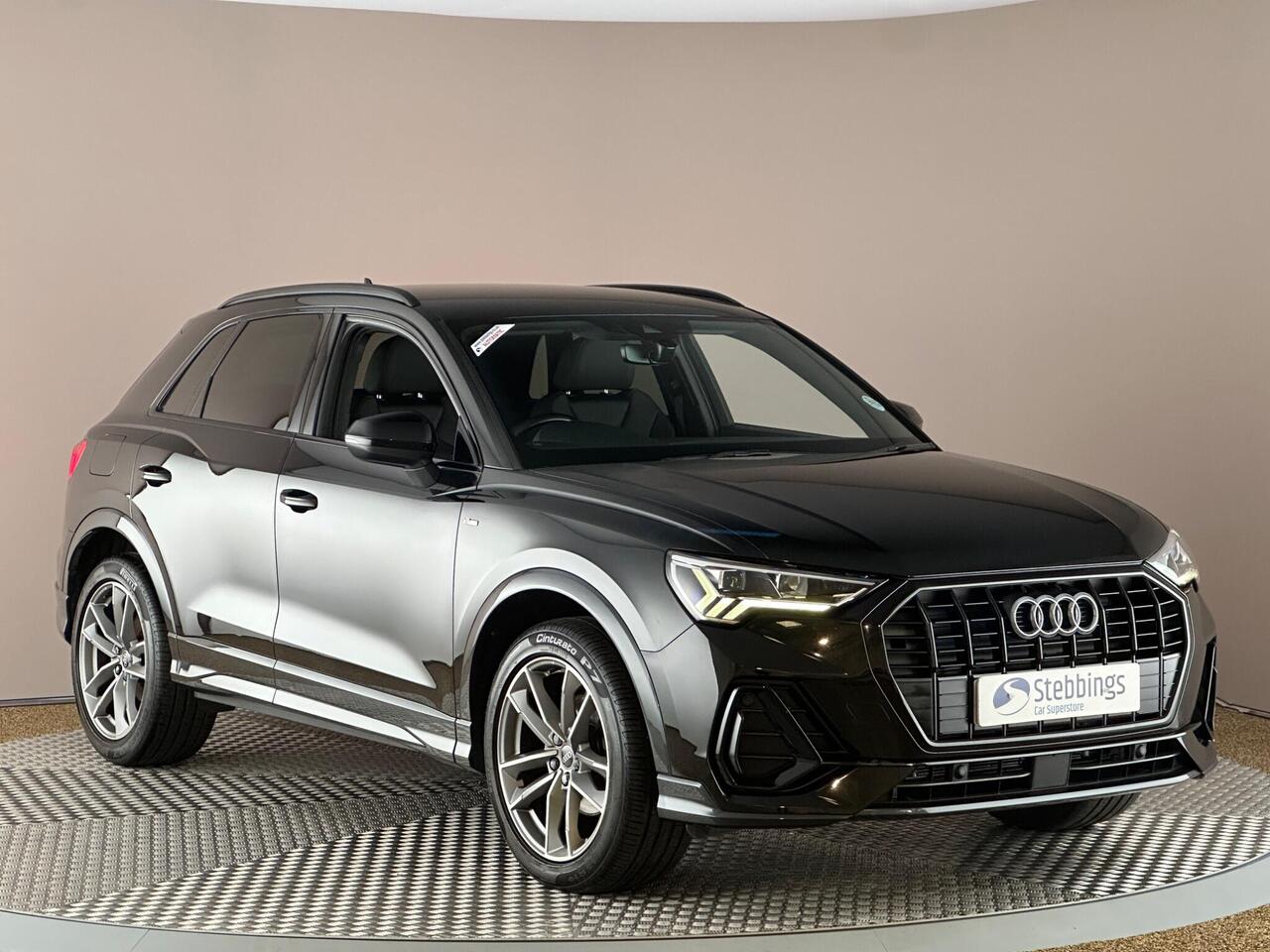 Audi Q3 YK22ZPP