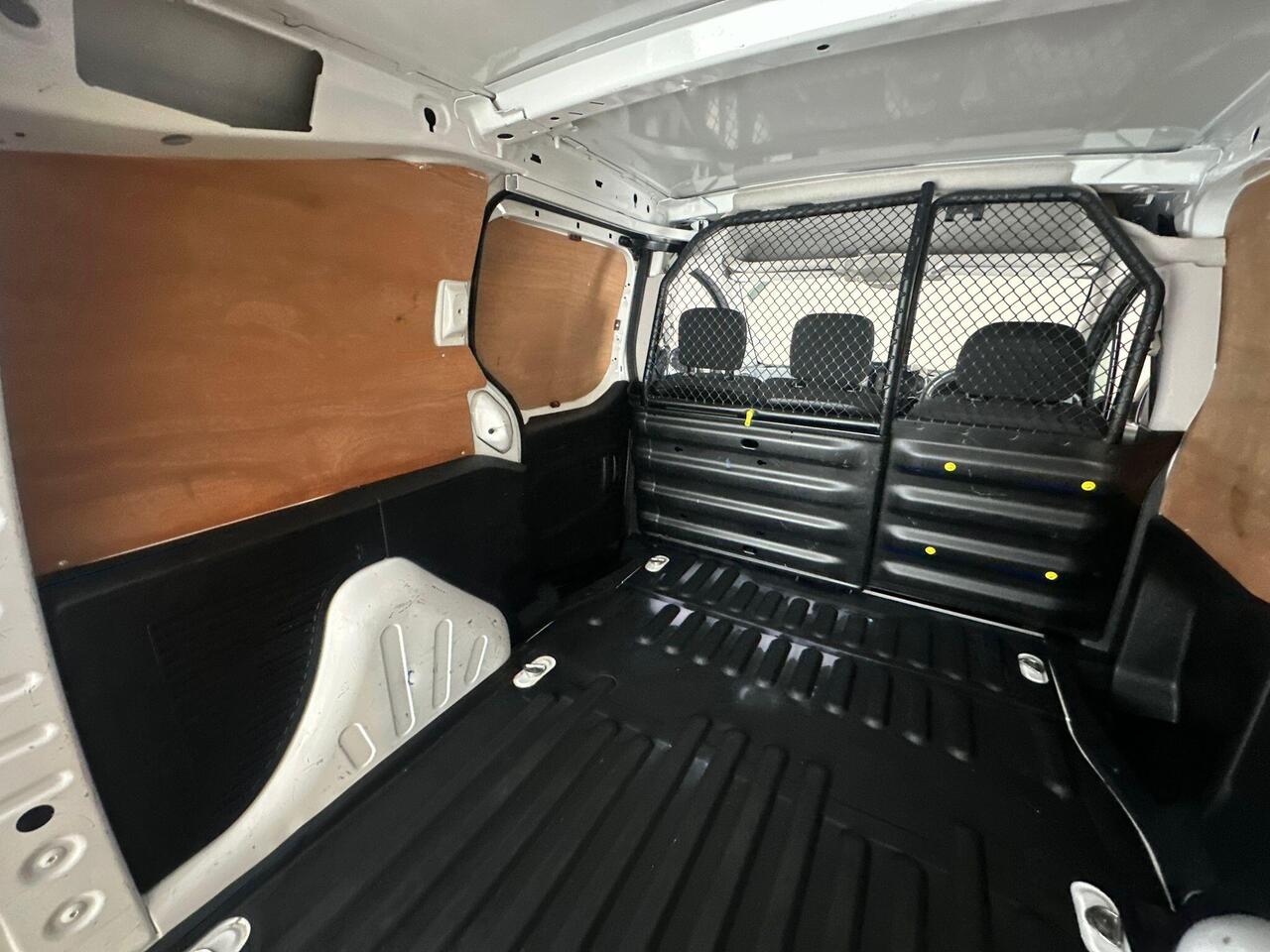 Peugeot Partner LP17OFX