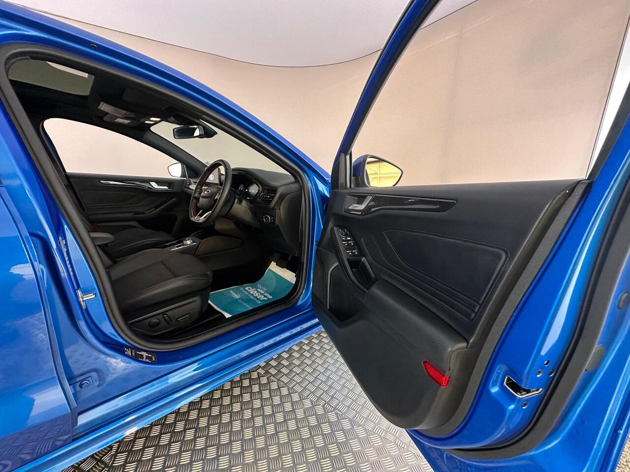 Ford Focus YF71ZPW