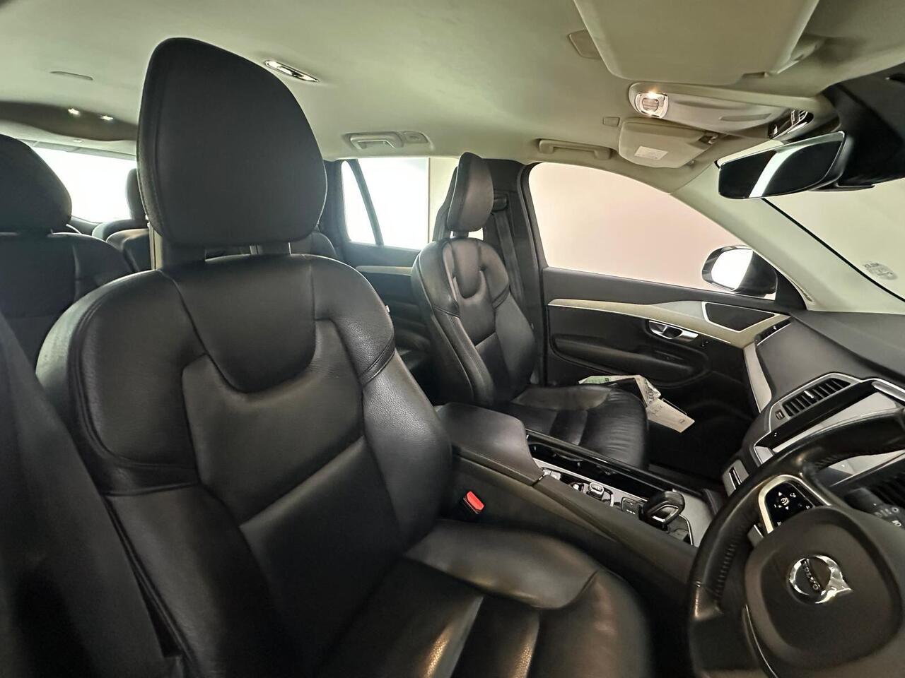 Volvo XC90 YY69PVT