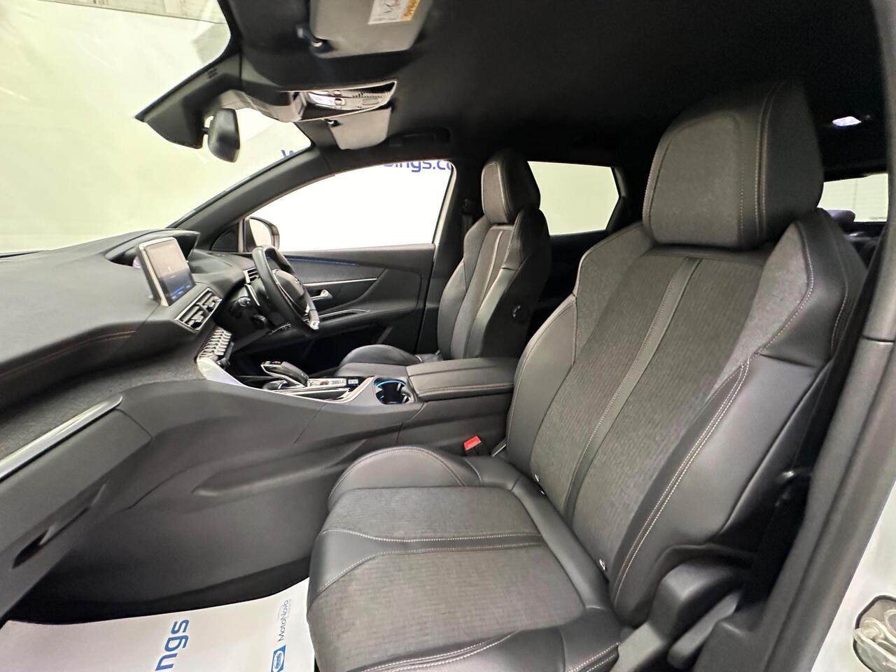 Peugeot 3008 KP69UZV