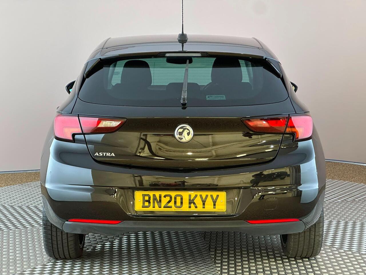 Vauxhall Astra BN20KYY