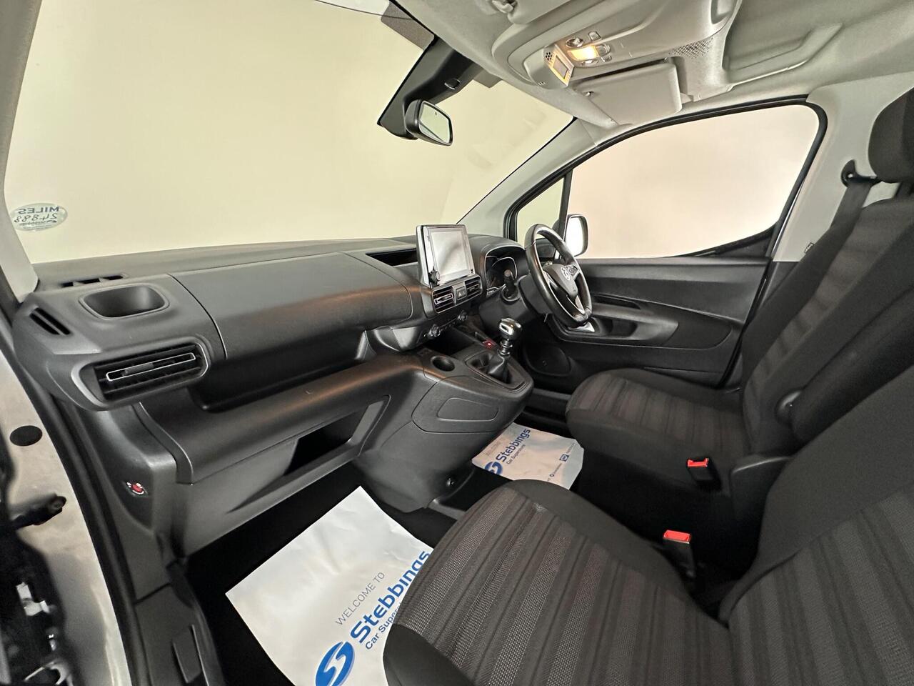 Vauxhall Combo Life DY22MTK