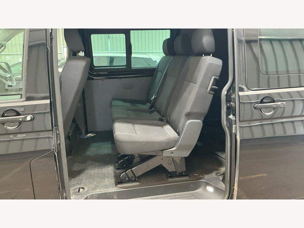 Volkswagen Transporter VA22PDV