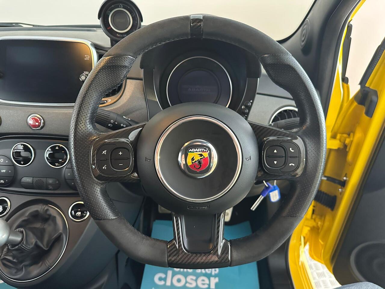 Abarth 595 HJ69ZRR