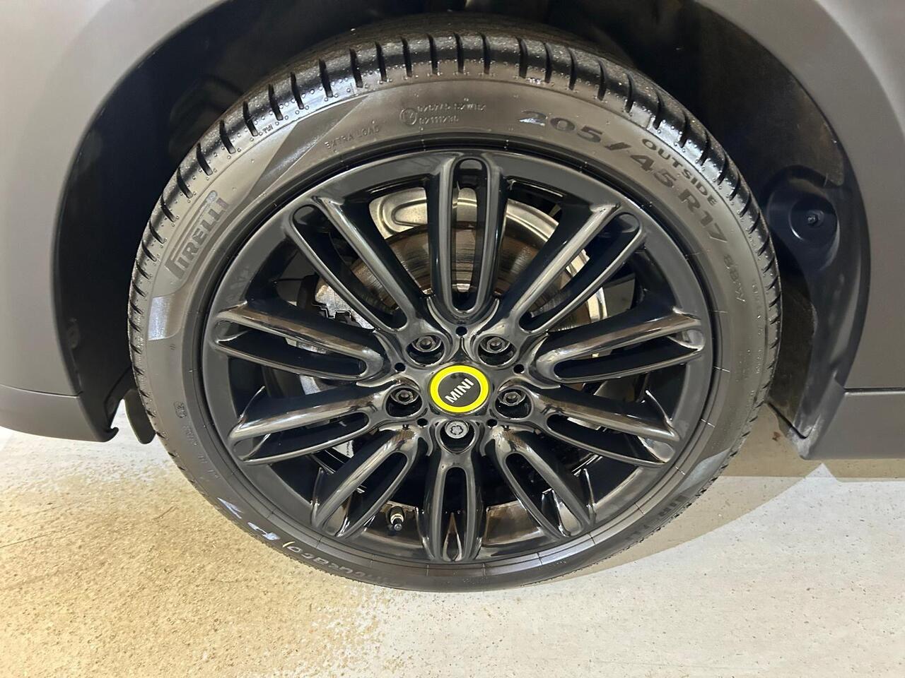 MINI Electric Hatch BD71FHH