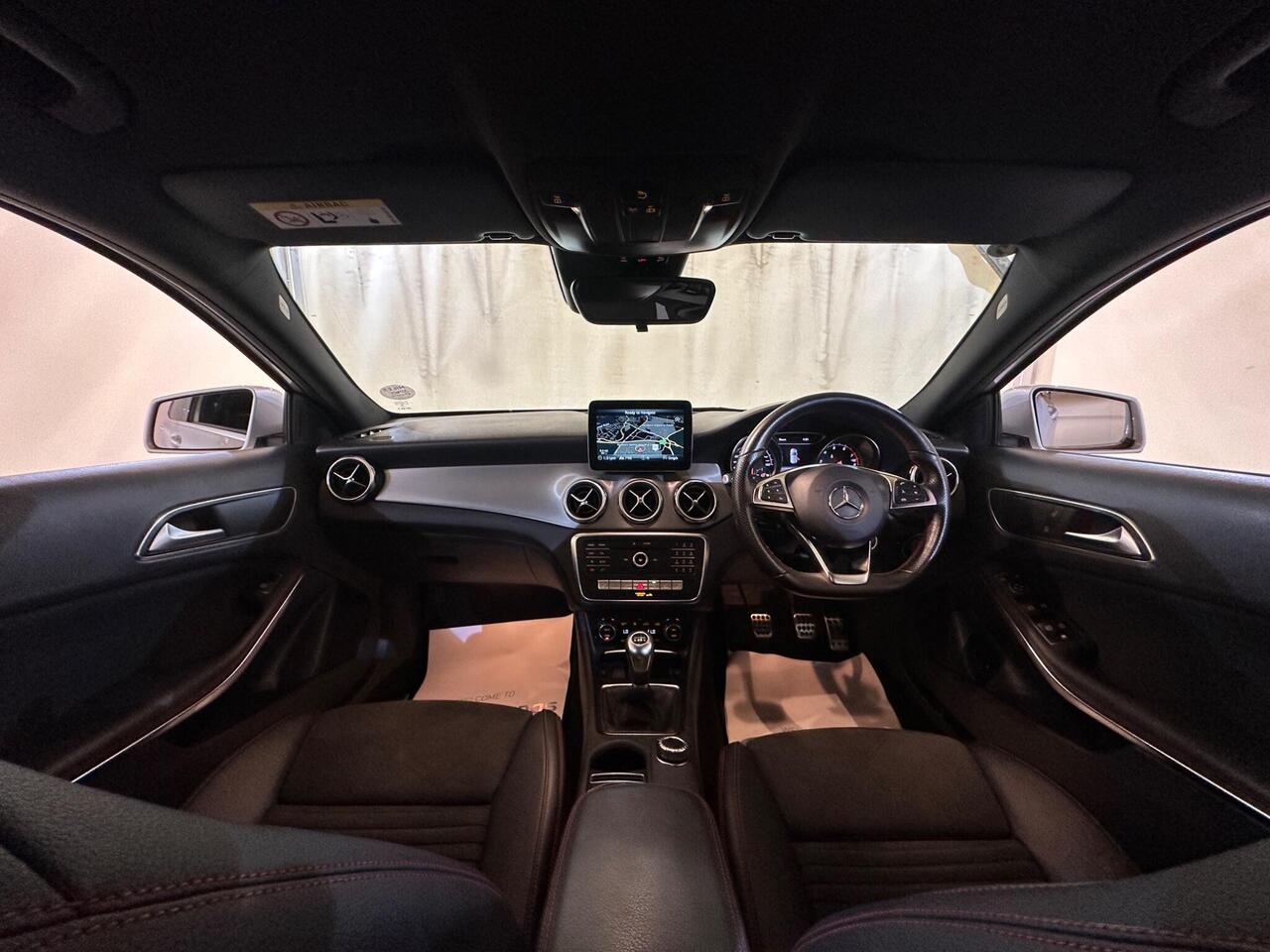 Mercedes-Benz GLA VO69VZZ