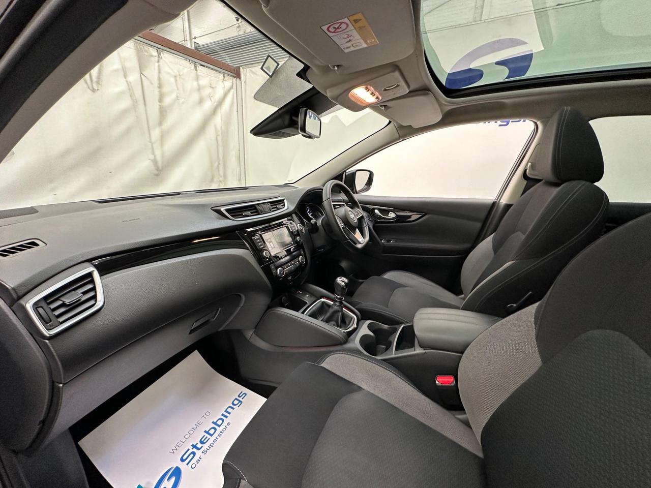 Nissan Qashqai YB21ZHJ