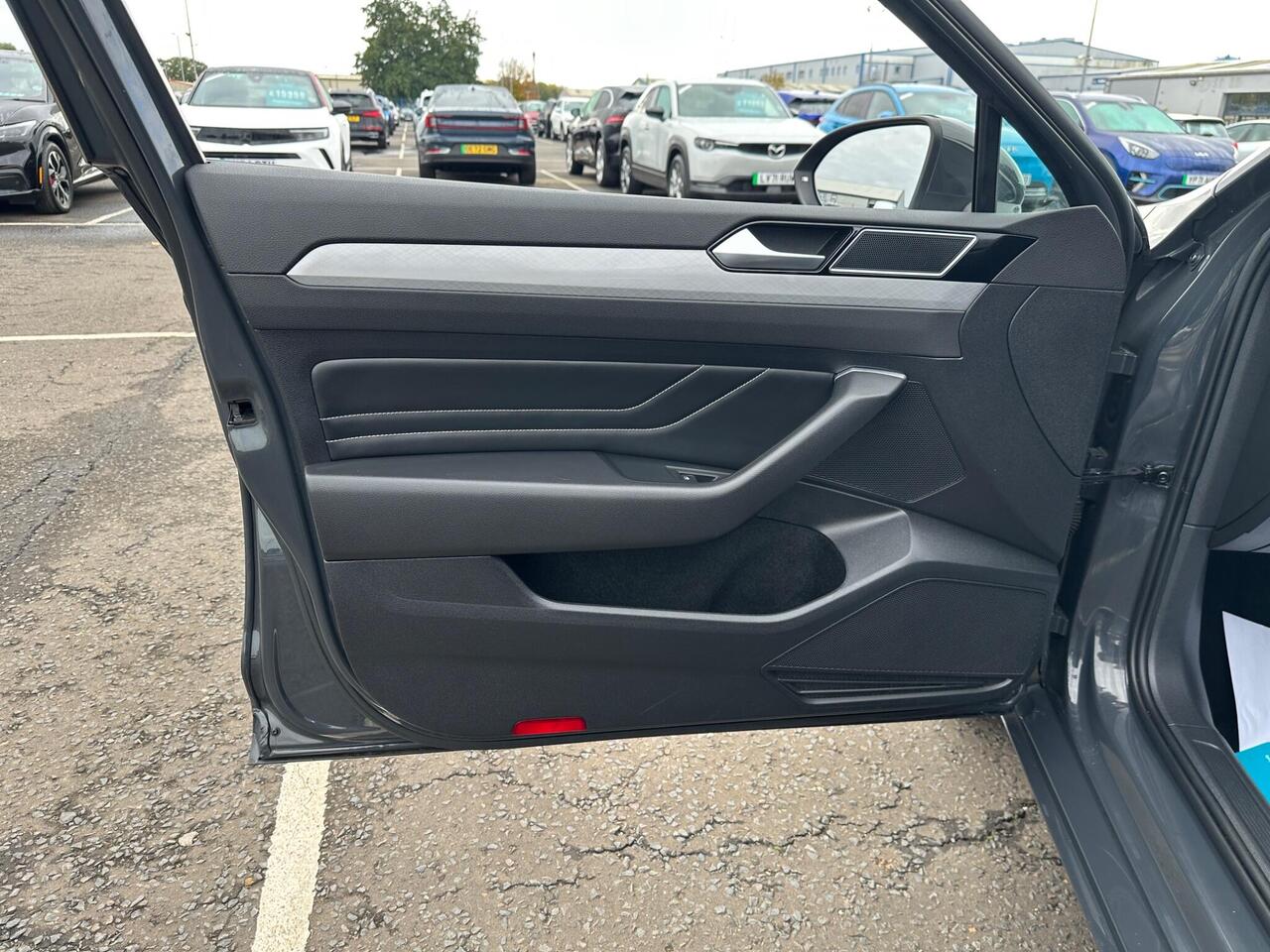 Volkswagen Passat YE70PYB