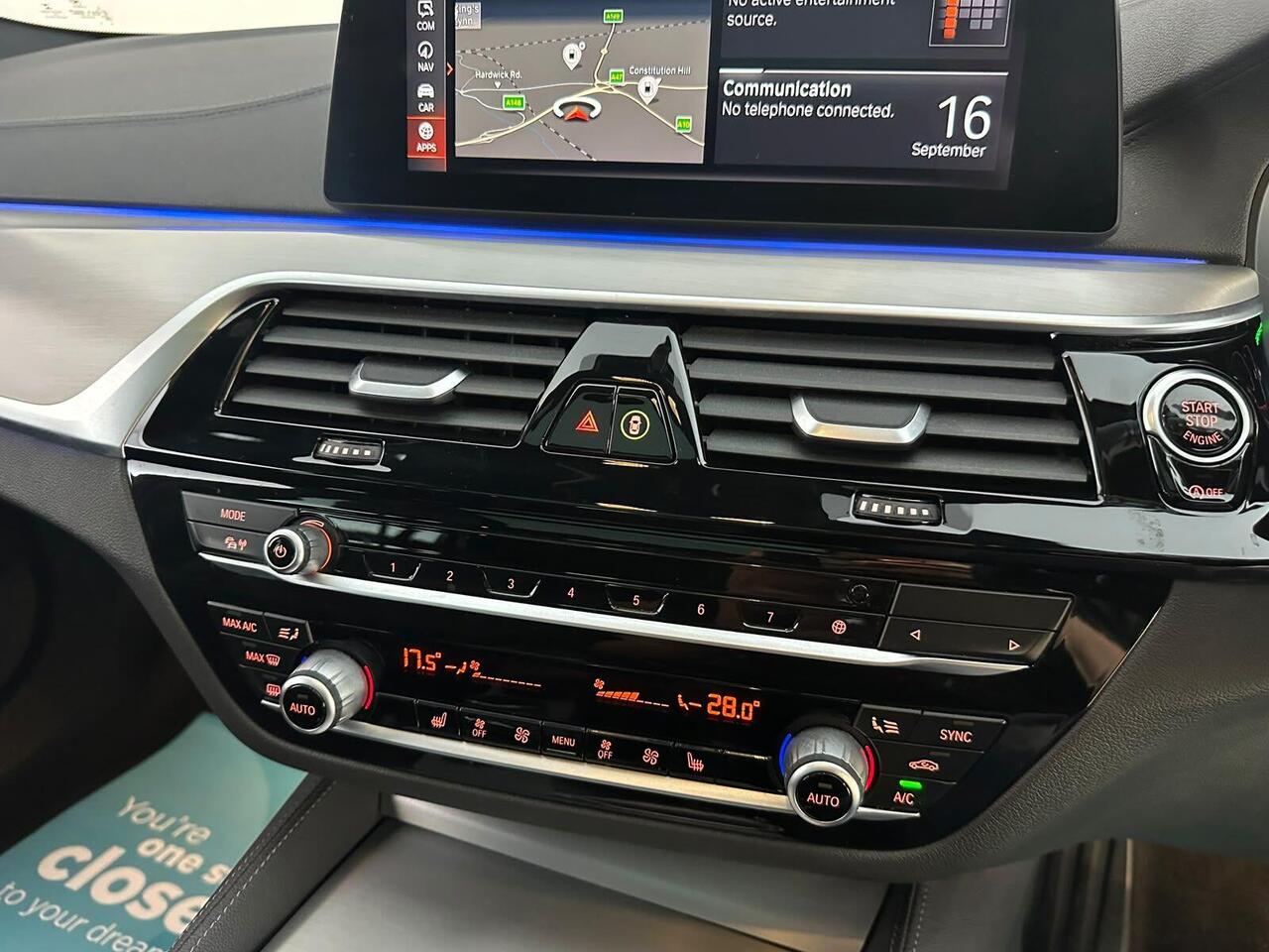 BMW 5 Series YB69BXN