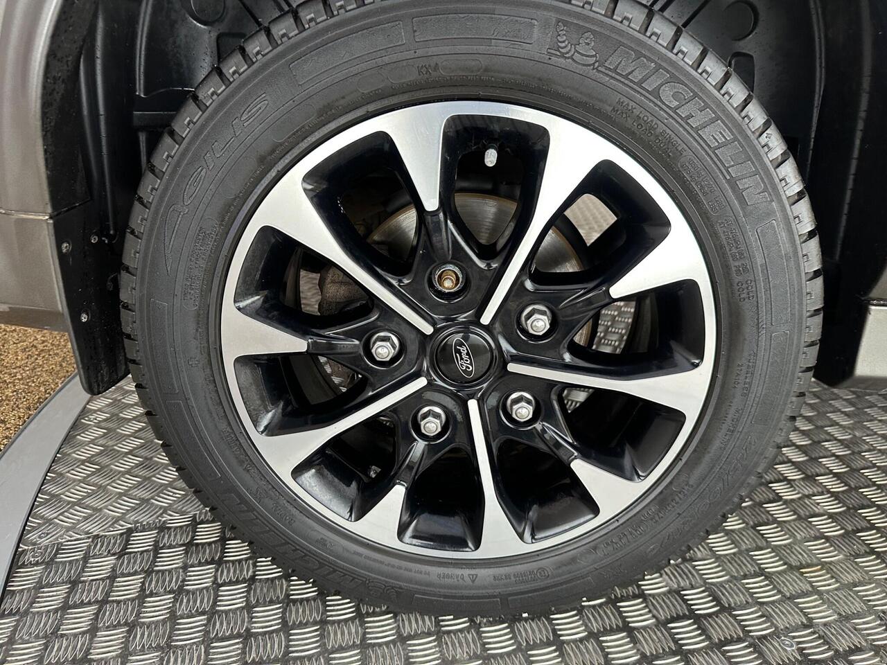 Ford Transit Custom SH20KKT