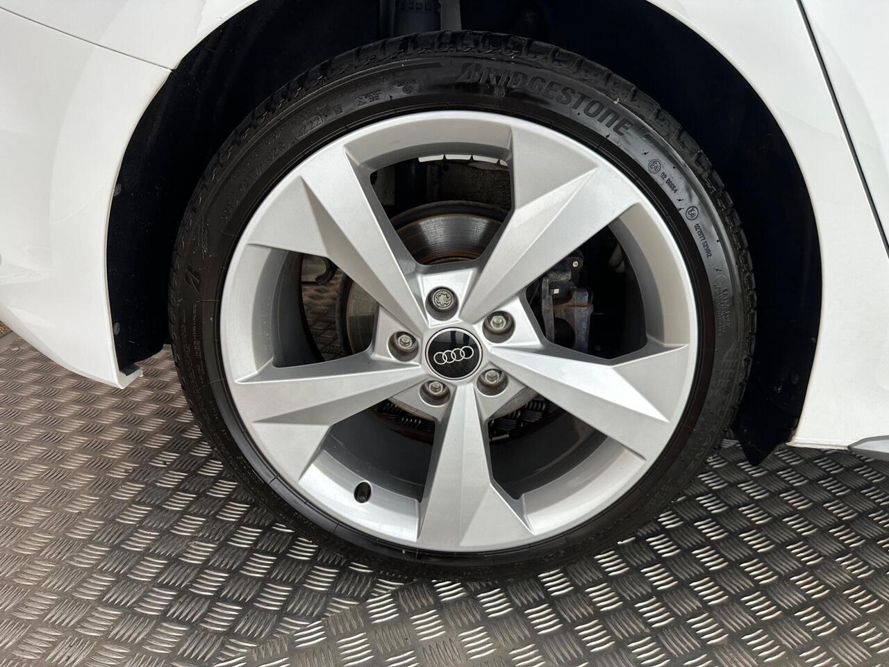 Audi A3 LS23UCV