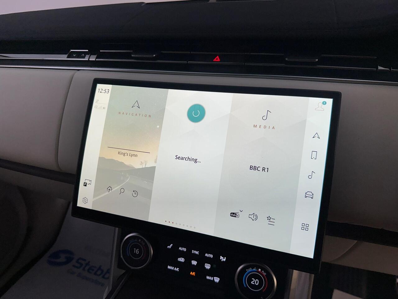Land Rover Range Rover YO72UVR