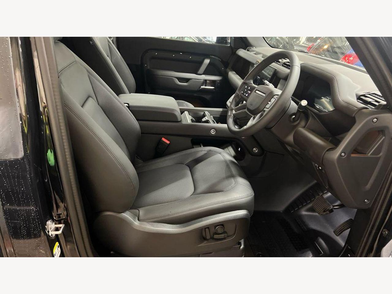 Land Rover Defender 90 HK25JCO