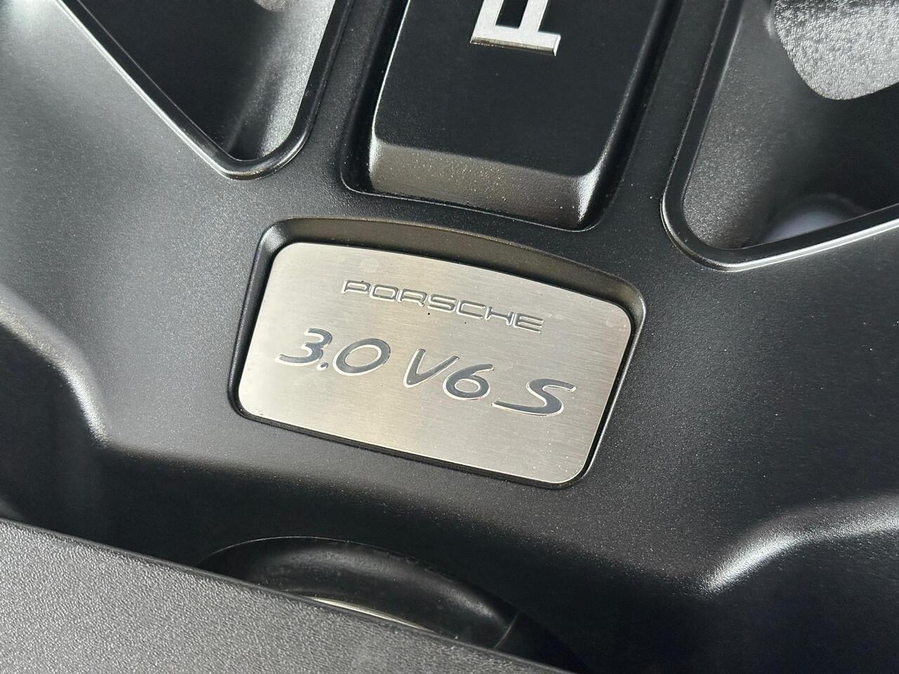 Porsche Macan RK67LWA