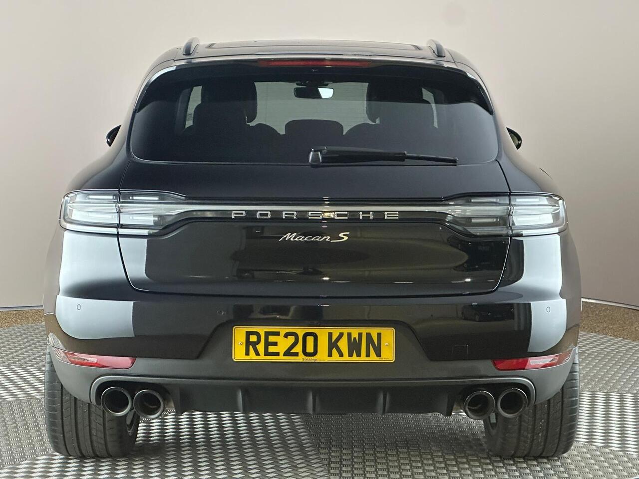 Porsche Macan RE20KWN