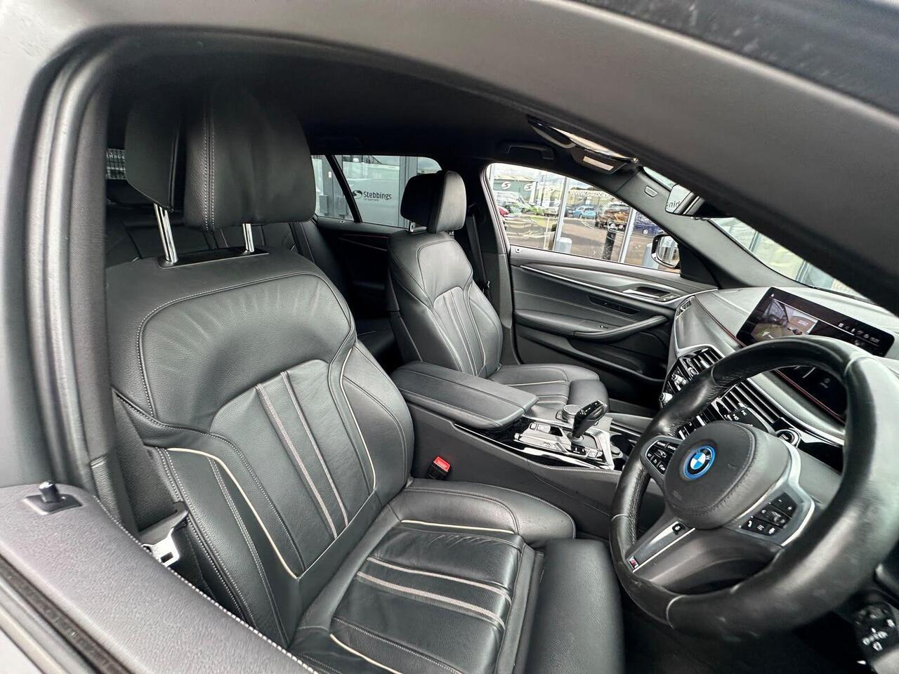 BMW 5 Series KS22OGZ