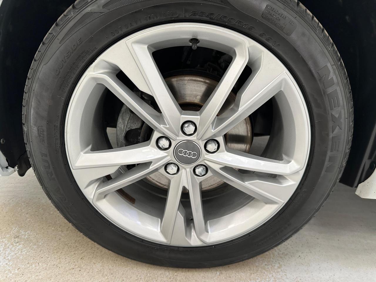 Audi Q3 KY19LRU