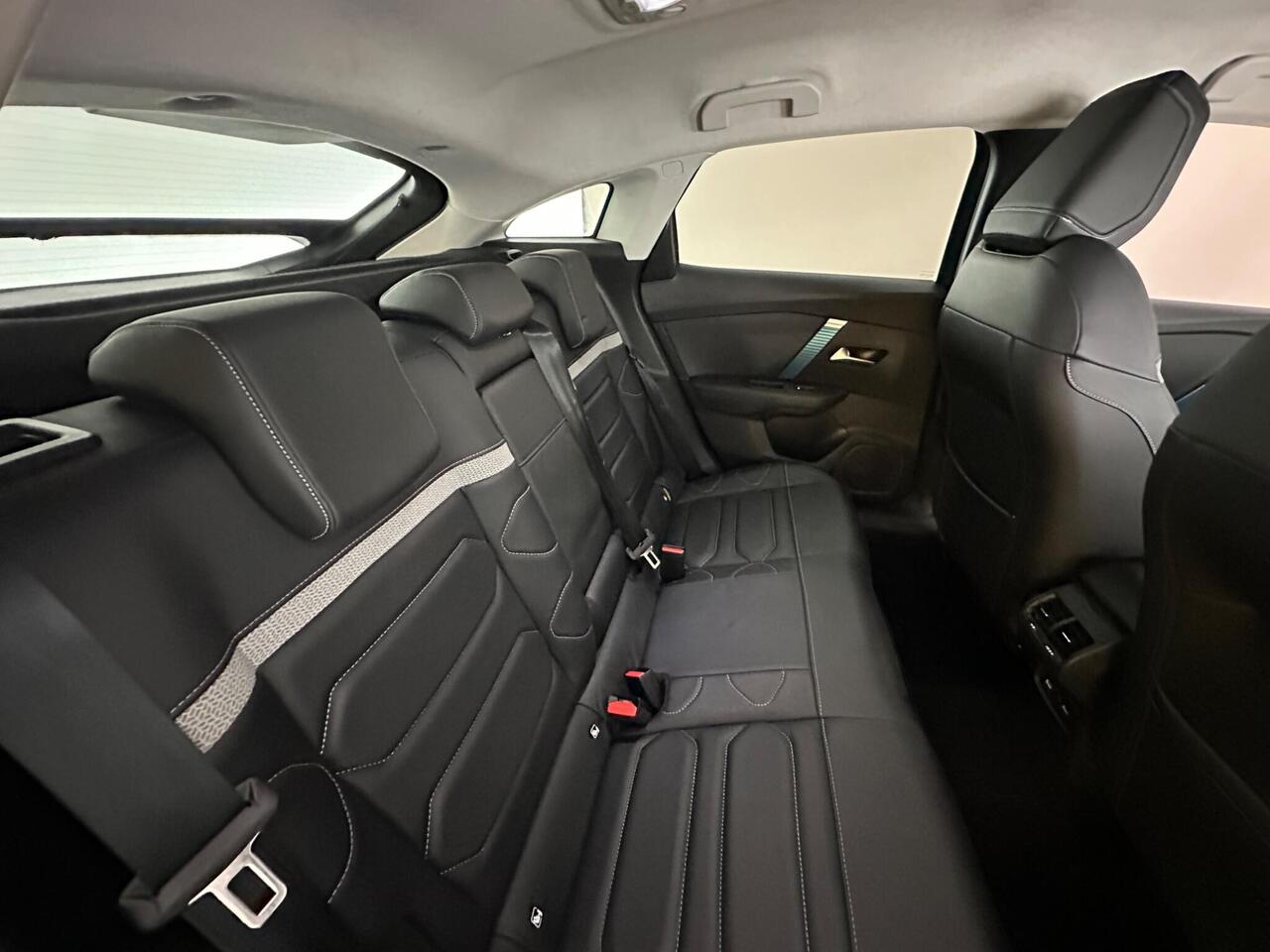 Citroen e-C4 YX71WAA