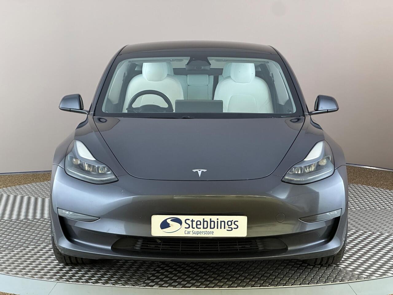 Tesla Model 3 SJ23ZWP