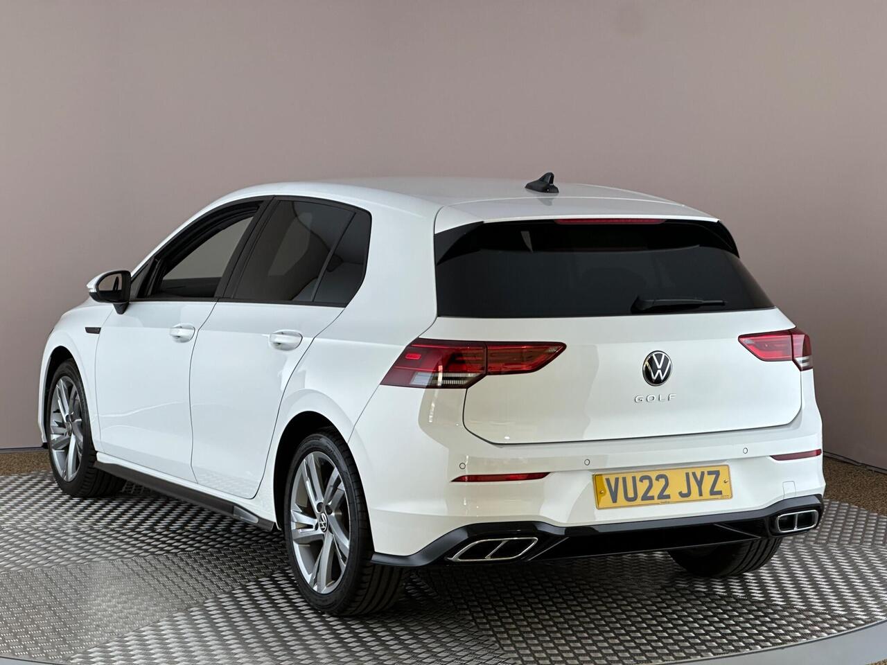 Volkswagen Golf VU22JYZ