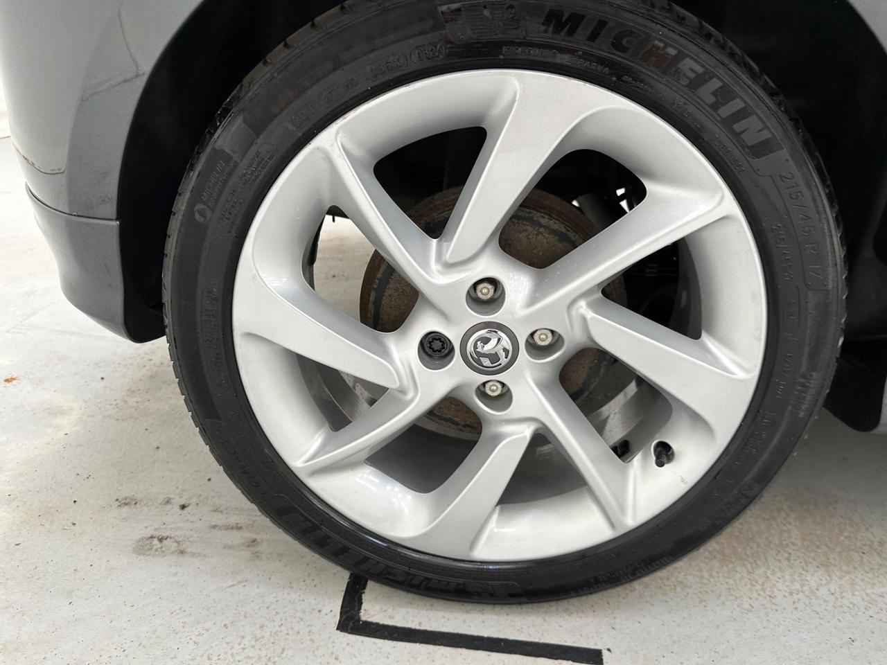 Vauxhall Corsa DT18OHZ