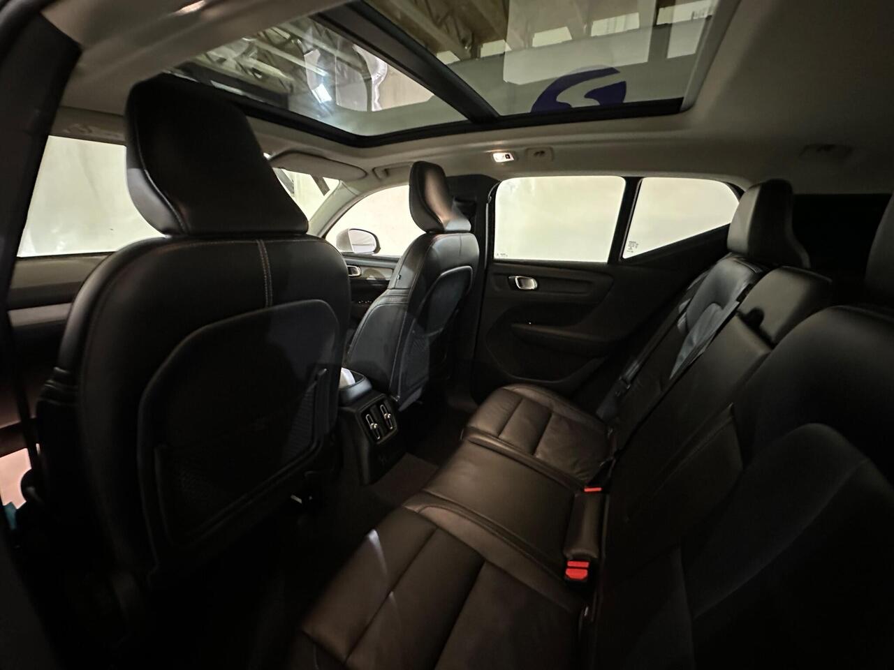 Volvo XC40 LR71UNH