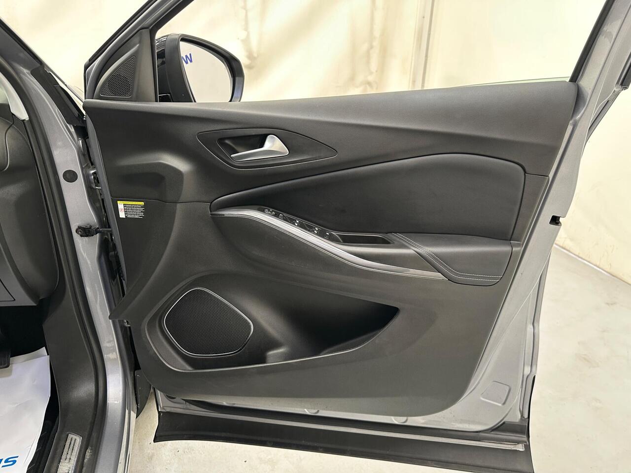 Vauxhall Grandland X EX19SXR