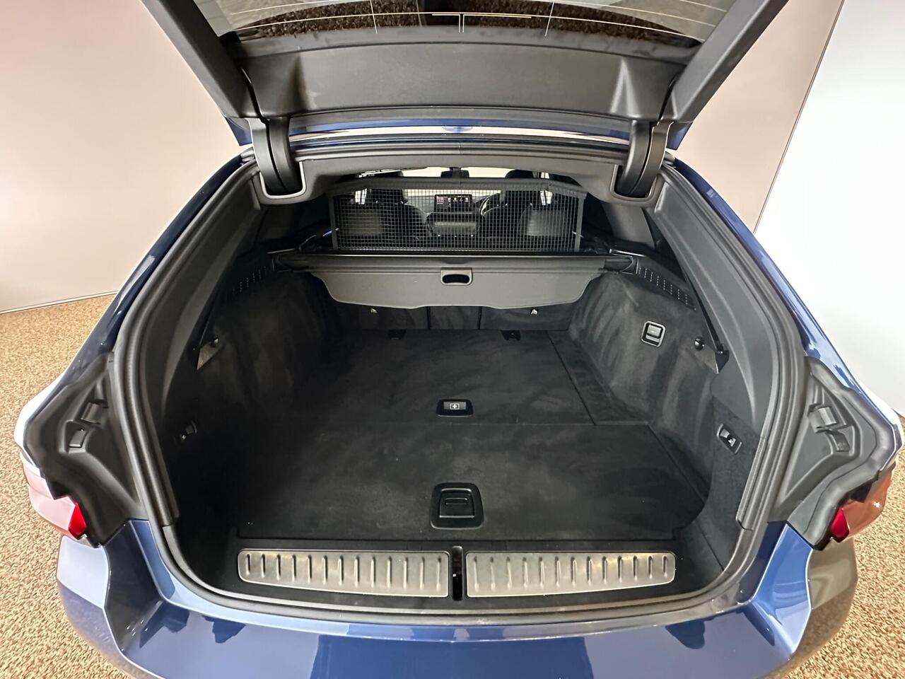 BMW 5 Series FL71DOU