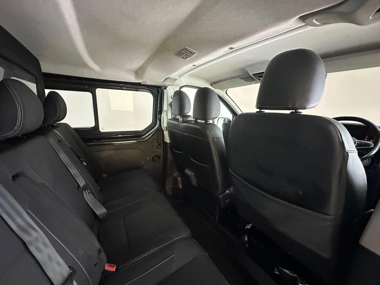Renault Trafic NU24RXB
