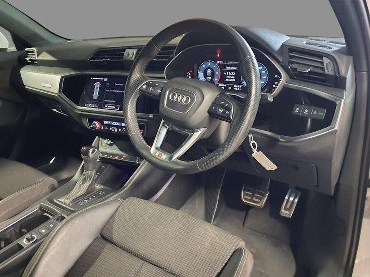 Audi Q3 KY19LRU